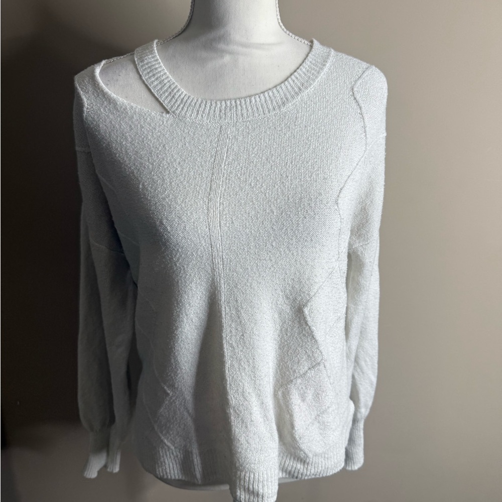Ovla open shoulder sweater small